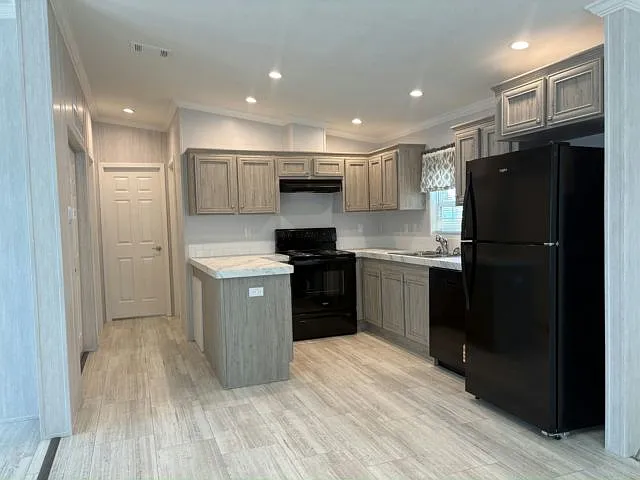 12840 Seminole Blvd #62 — Photo 5