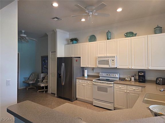 2nd image of 8460 Brittania Dr