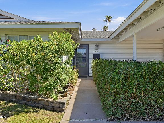 4th image of 1321 E Earll Drive