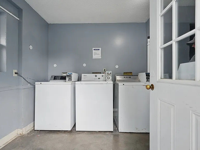 146 Blakemore Cir #2 — Photo 11