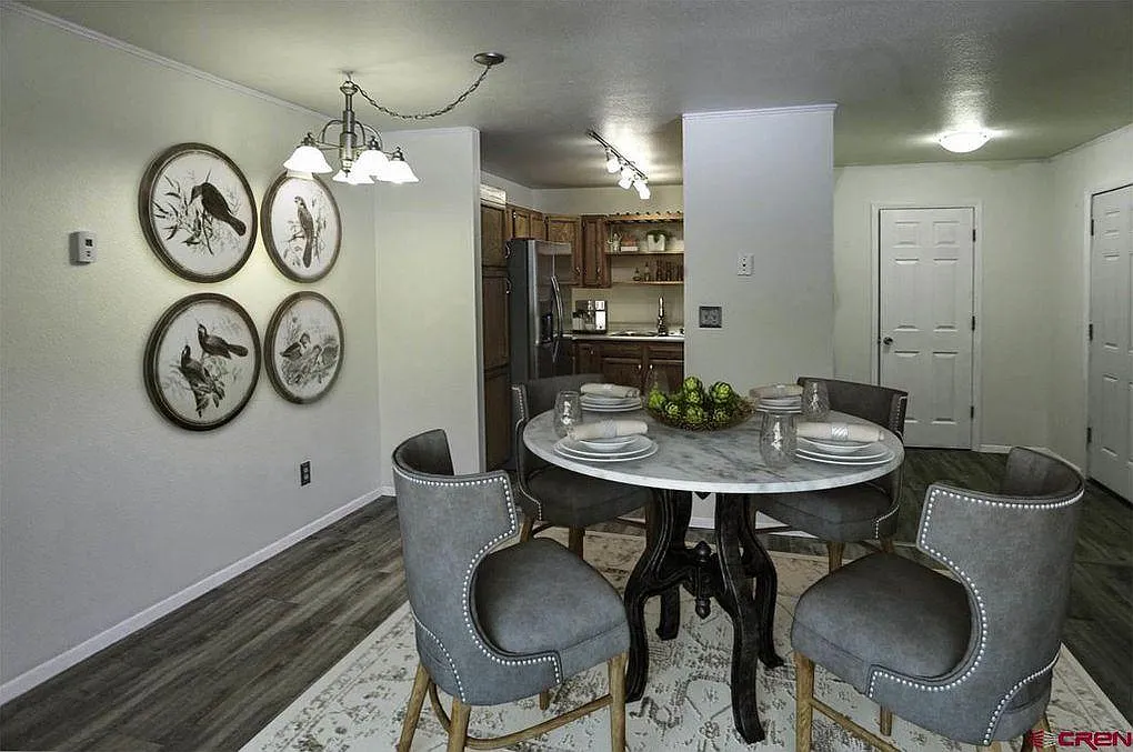 3 bed, 1005 sqft, $1,800 — Photo 4