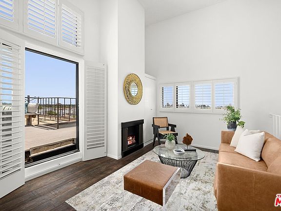 5th image of 1029 Via De La Paz Unit 330