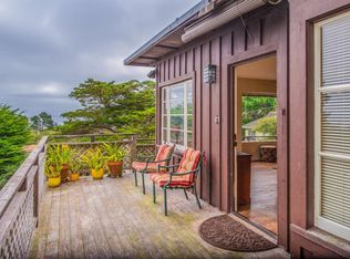 823 Lyndon St, Monterey, CA 93940