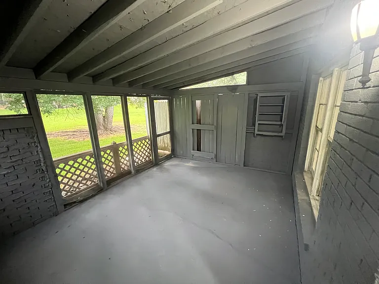 2060 Kings Gate Cir — Photo 13