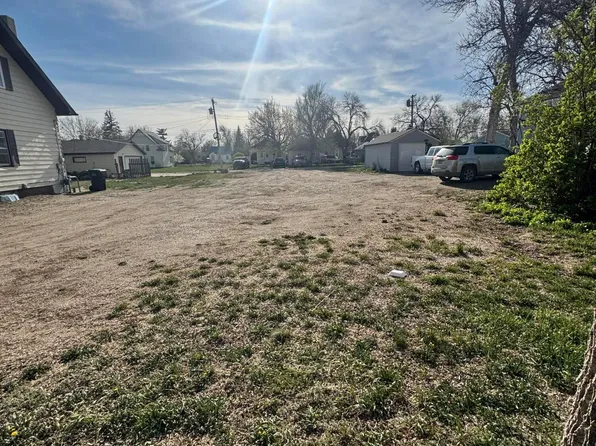 917 Main St, Williston, ND 58801