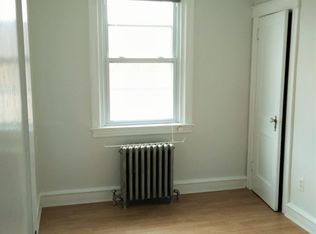 4041 Loring St, Philadelphia, PA 19136