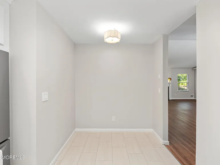 36 Steeplechase Ct — Photo 5