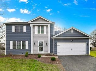 1284 Lone Oak Trl, Aurora, IL 60506