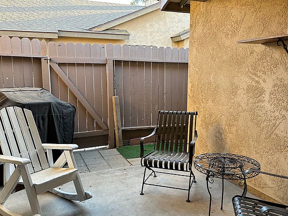 2nd image of 4833 W Cypress Ave