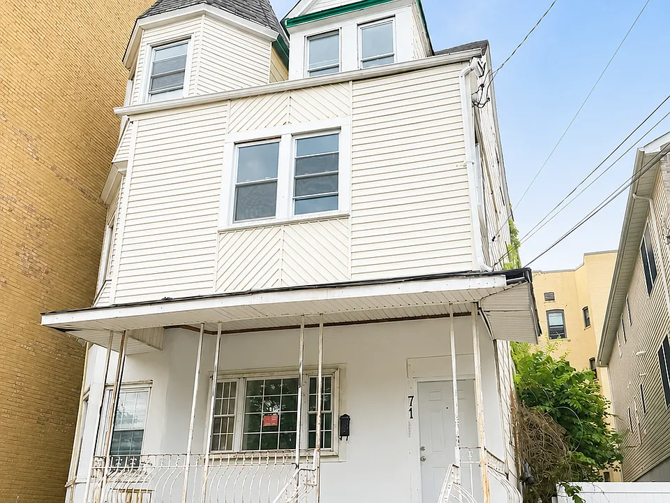70 W Alpine St #B