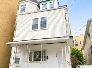 70 W Alpine St #B, Newark, NJ 07114