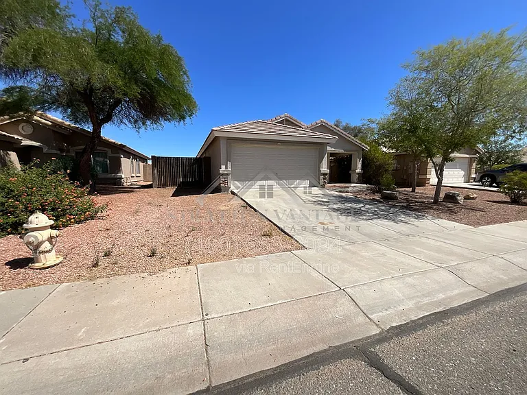16612 W Cottonwood St — Photo 3