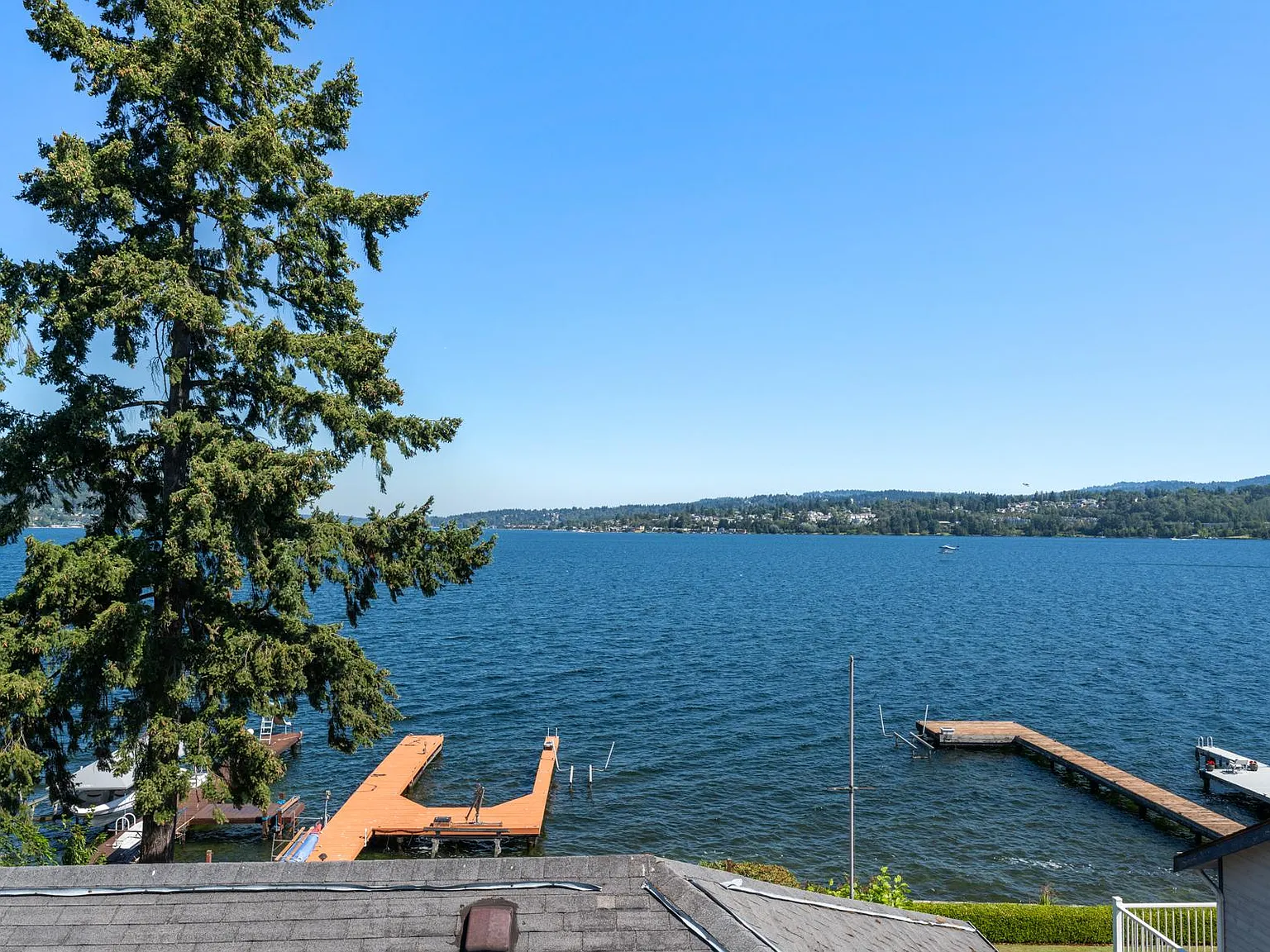 2 bed, 1600 sqft, $4,595 — Photo 2
