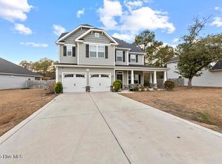 314 Red Cedar Dr, Sneads Ferry, NC 28460