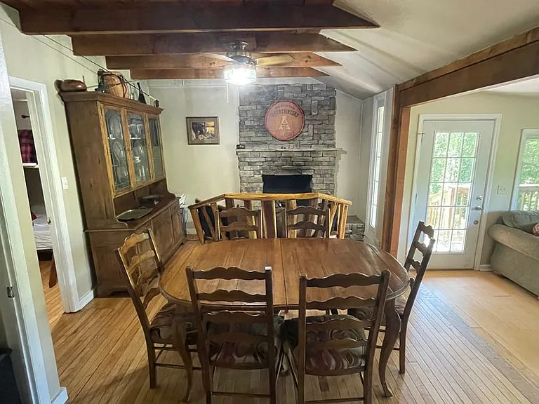 272 Williams Ridge Rd — Photo 3
