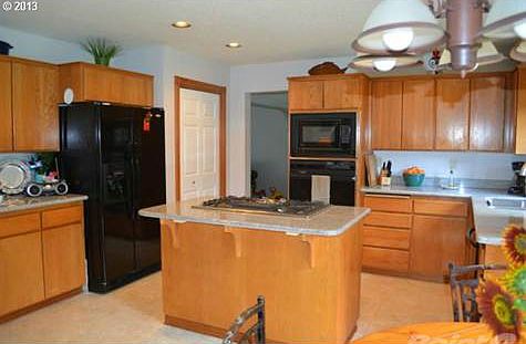 4th image of 16345 SE Katie Ct