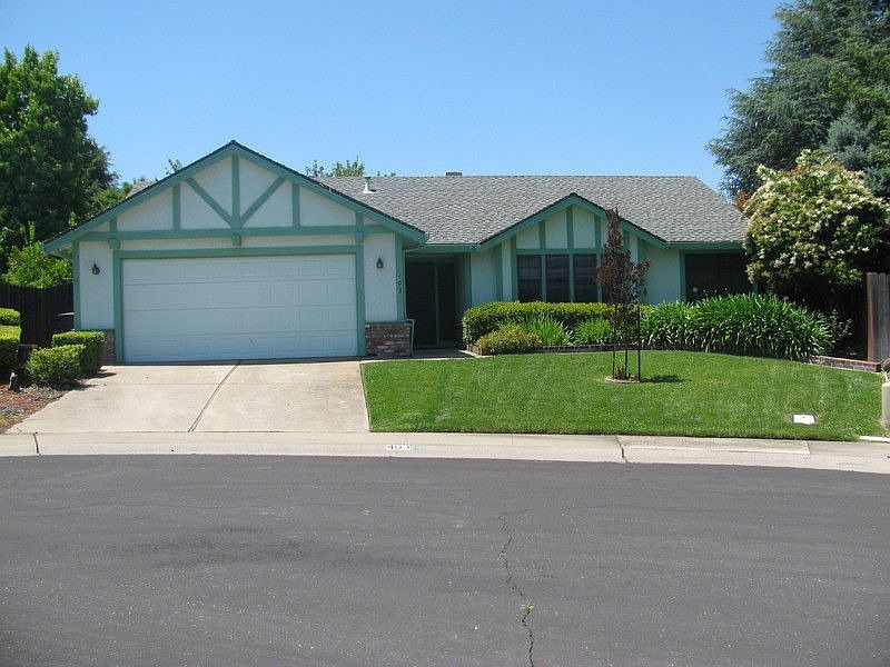 1st image of 403 Yoton Ct
