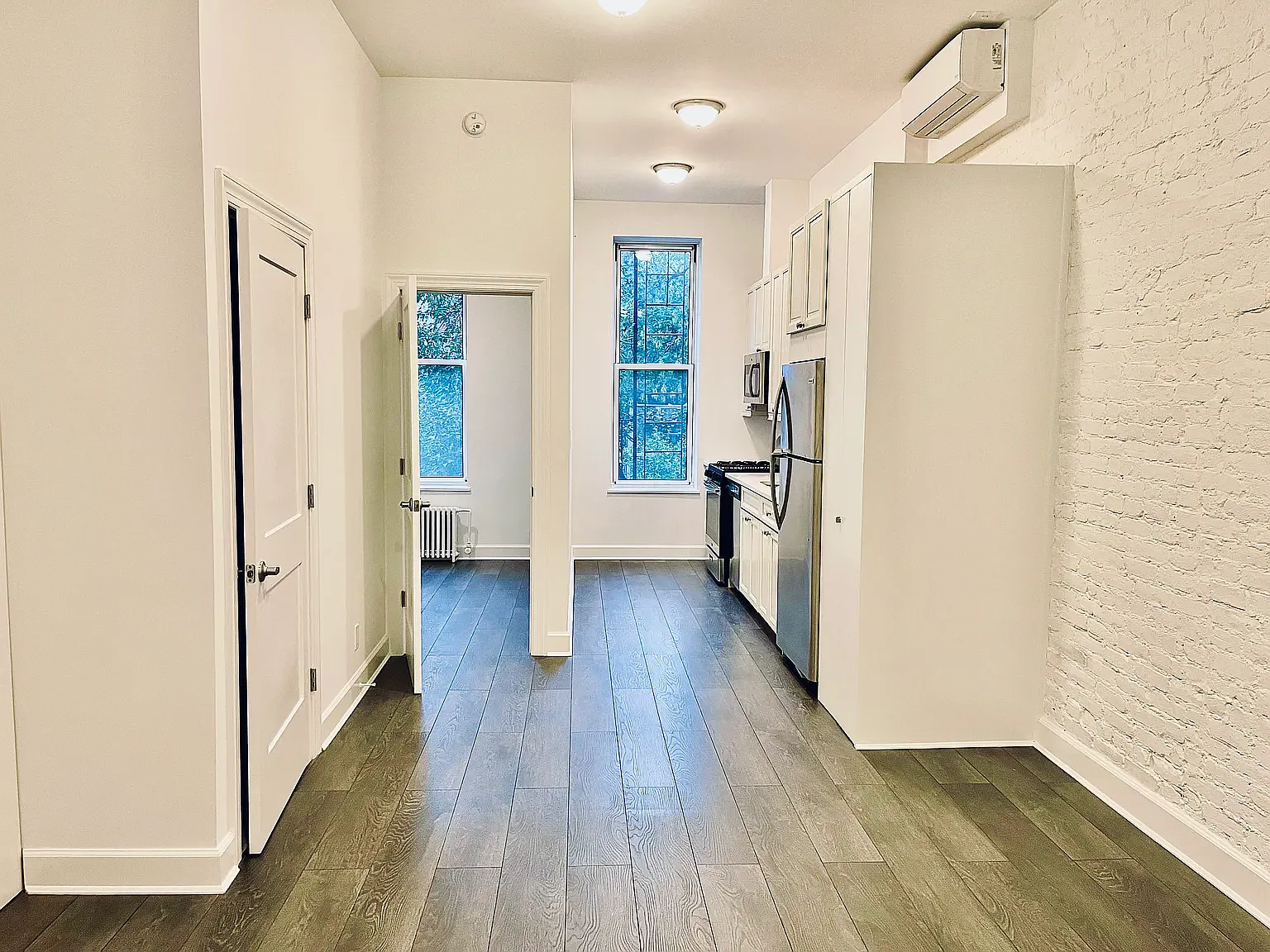 515 East 118th Street — Photo 2