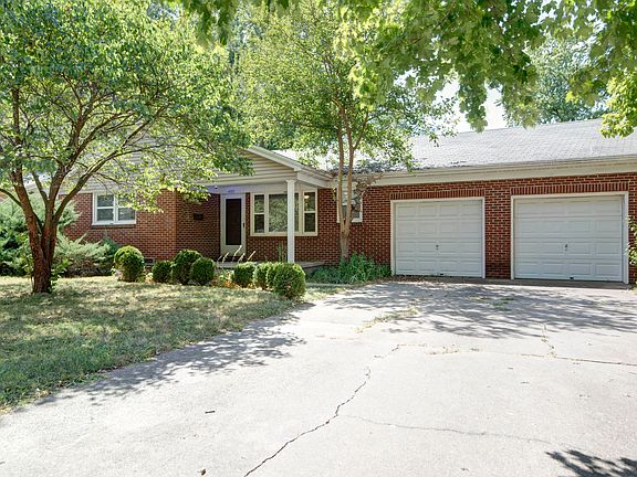 2nd image of 1455 S Barnes Avenue