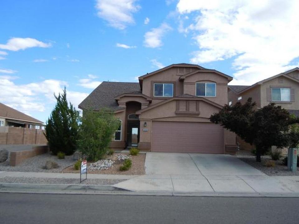 1st image of 10128 Calle Chulita NW