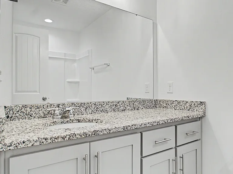 76 Saint Johns Ct — Photo 25