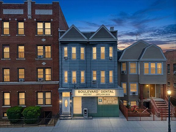 2nd image of 2275 John F Kennedy Blvd #2