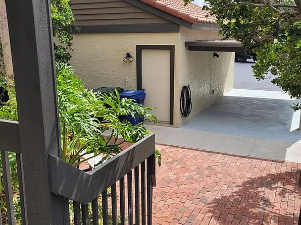 4375 Trails Dr #171, Sarasota, FL 34232