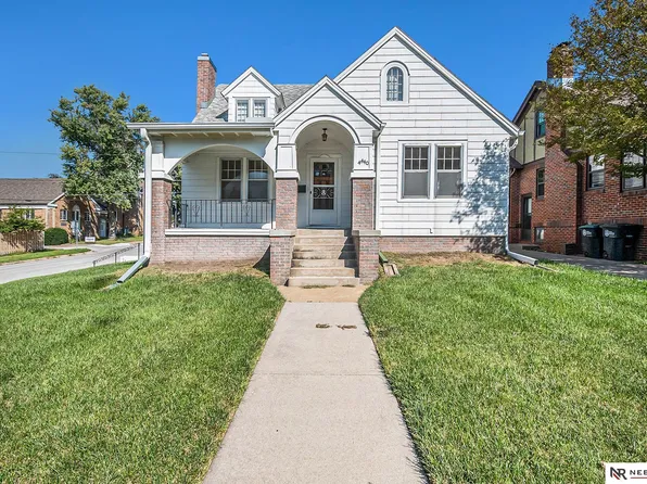 4440 William St, Omaha, NE 68105