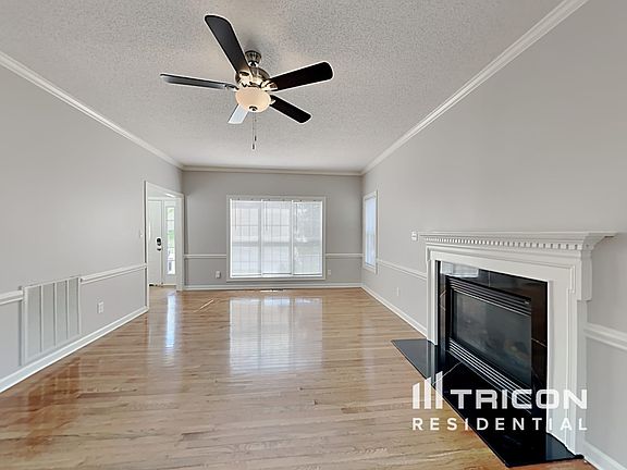 2nd image of 1066 Capel Ct