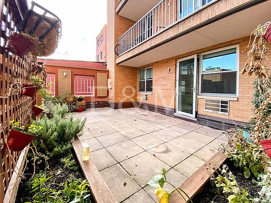 Rented by Brick&Mortar | media 20