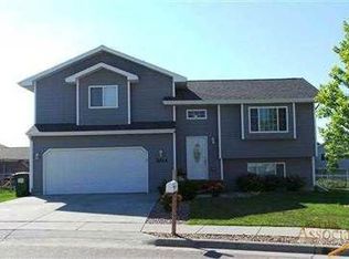 3014 Preston Pl, Rapid City, SD 57703