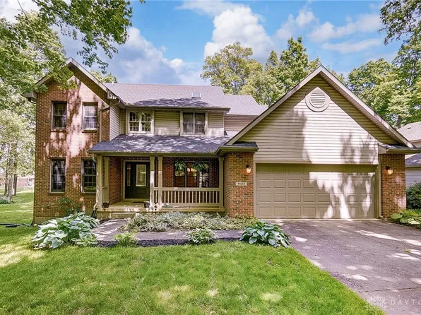 1132 Woodhaven Ct, Springfield, OH 45503