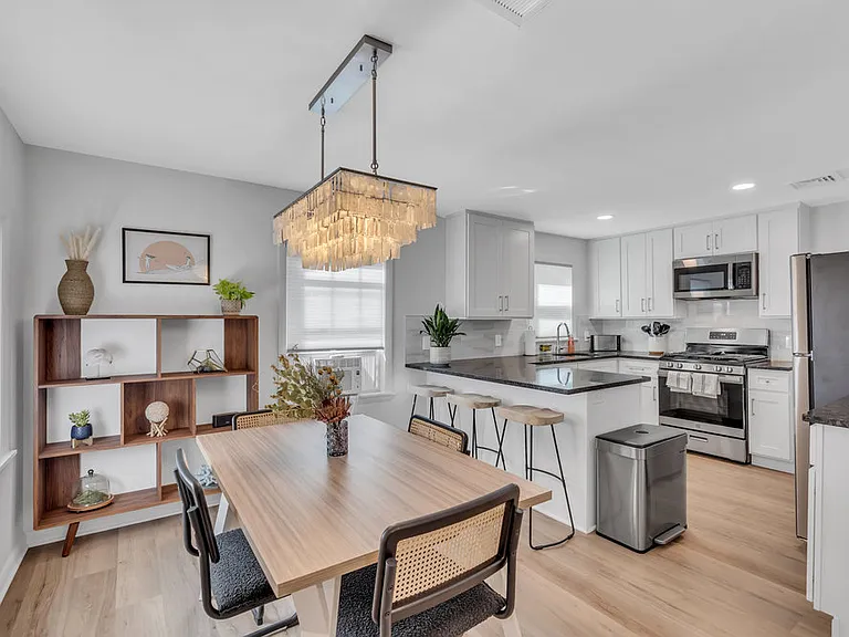 506 Brinley Ave #9 — Photo 2