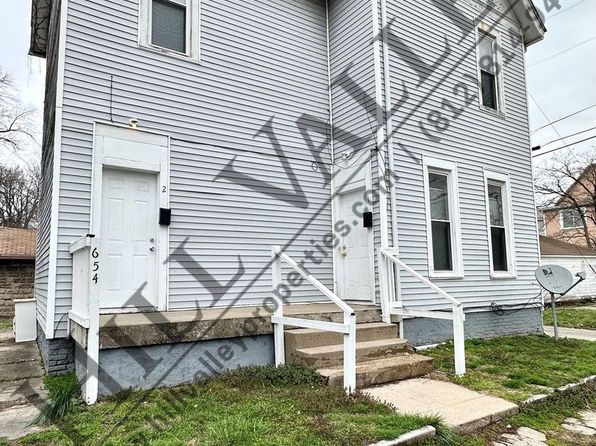 654 Deming St #1