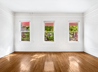 193 Spring St APT 3F, New York, NY 10012