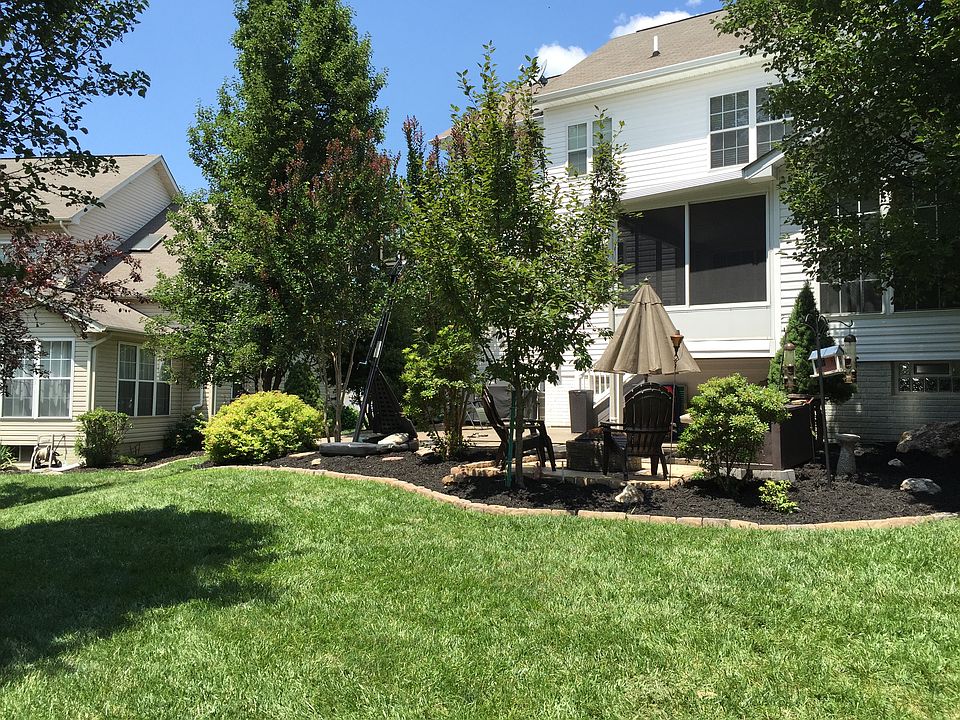 2nd image of 709 Royal Mile Dr