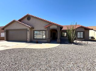 267 Park River Dr, Bullhead City, AZ 86429
