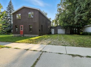 126 S Jackson St, Sandusky, MI 48471