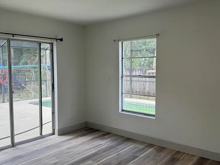 High Meadow Cir — Photo 4