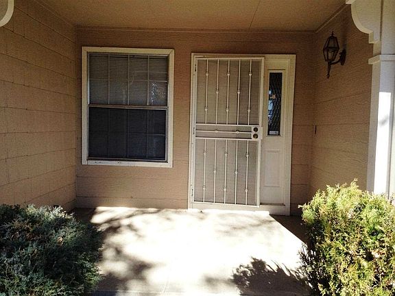 2nd image of 1688 Candlewood St