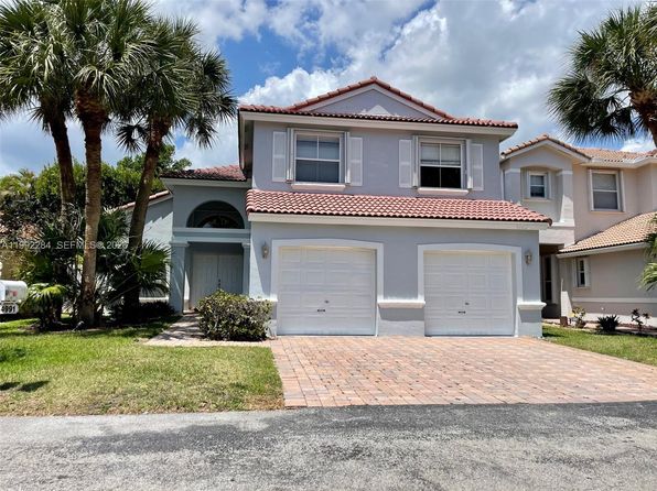 5002 SW 35th Ter