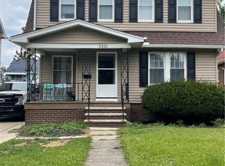 3301 Silsby Rd, Cleveland Heights, OH 44118