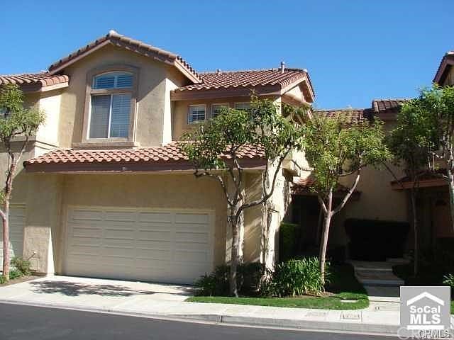 1st image of 7979 E Viewrim Dr