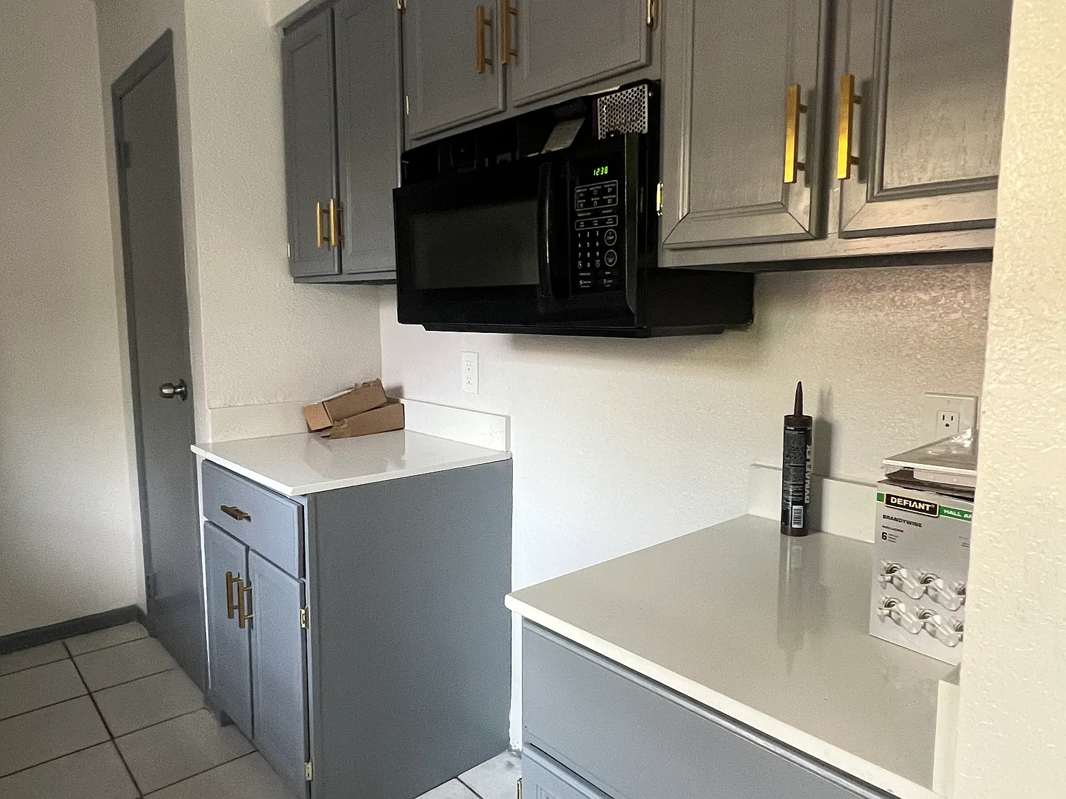 2 bed, 1045 sqft, $1,500 — Photo 4