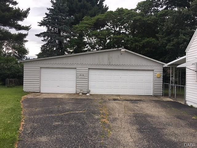 2nd image of 2116 Tanager Rd
