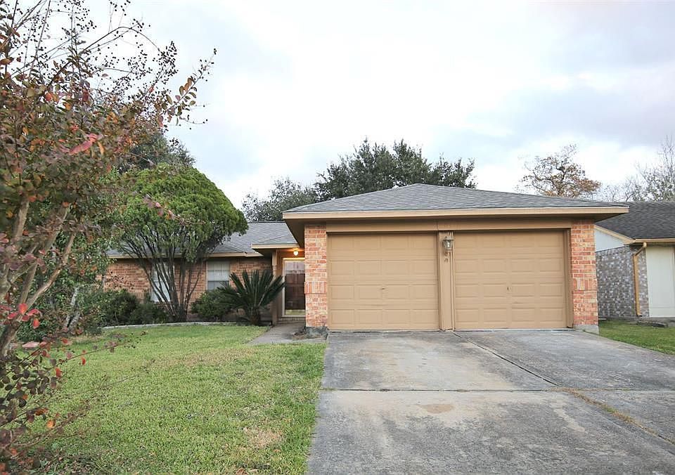1st image of 2011 Highcrest Dr