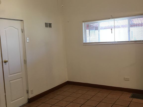 2nd image of 3241 Regal Pl