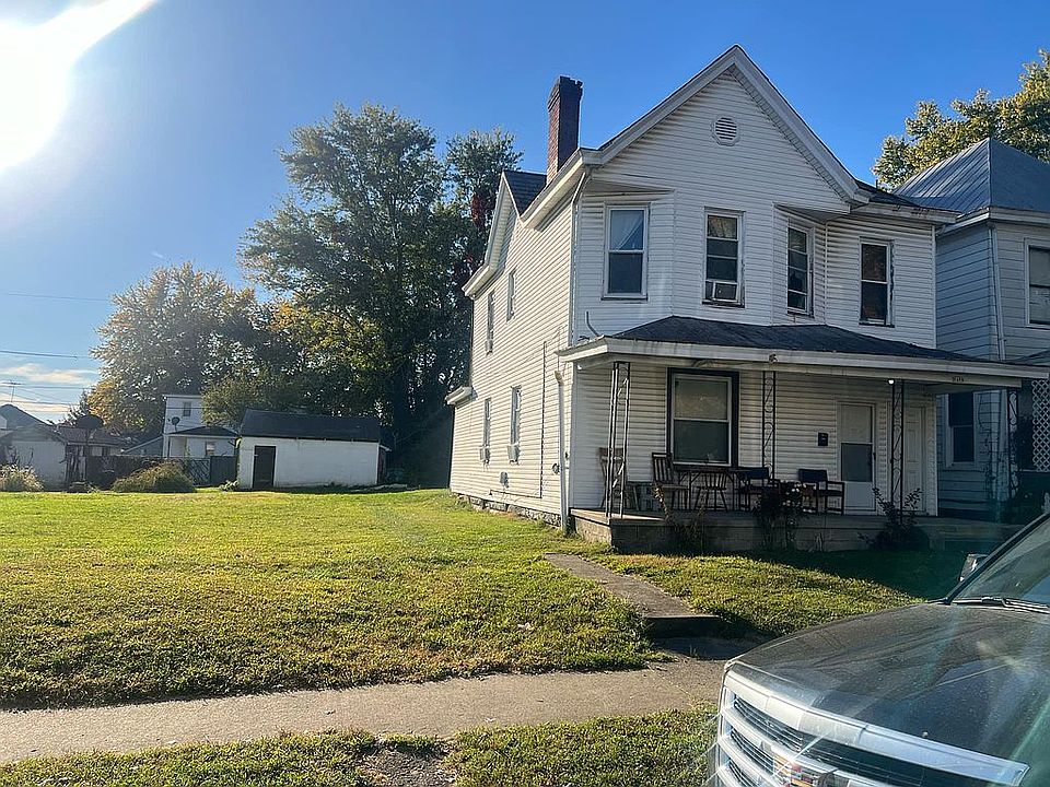 2nd image of 1403 Center St