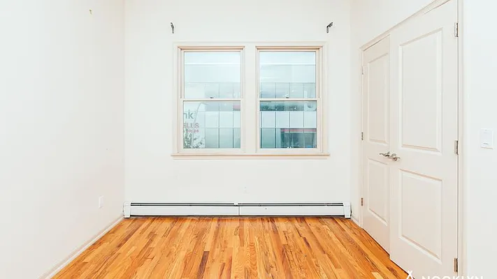 Rented by Nooklyn NYC LLC | media 25