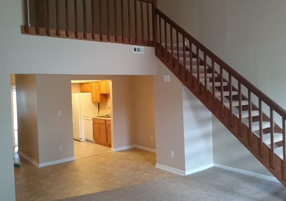 1st image of 1113 Gallery Ct